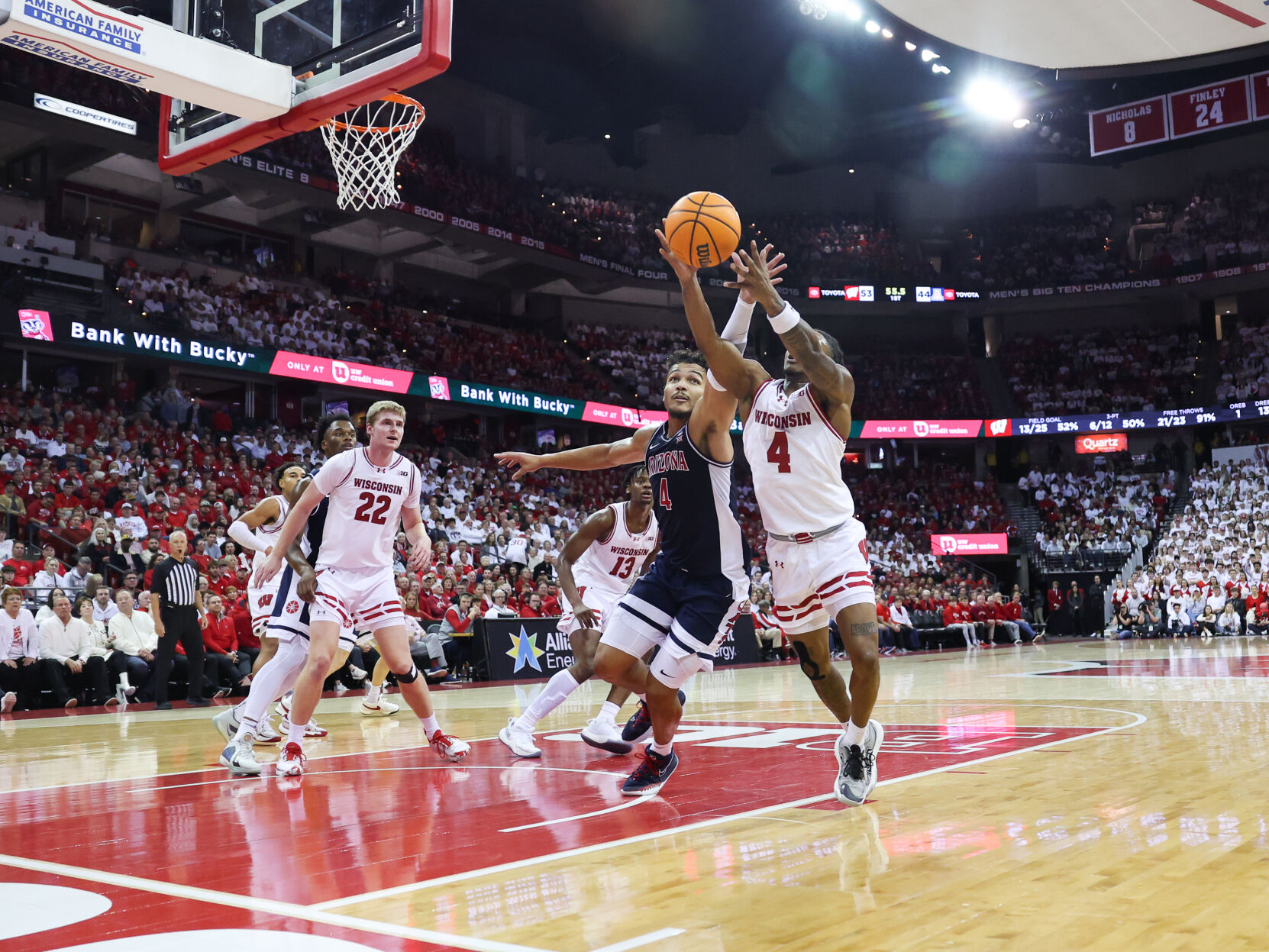 wis-uoa-mbb-111524-0009-11152024212203.jpg